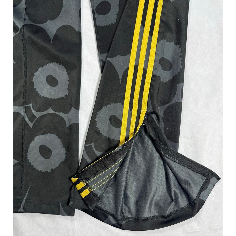 ADIDAS X MARIMEKKO FIREBIRD TRACK PANTS Sz Large Unikko Poppy Flower Black Gold - Picture 10 of 10